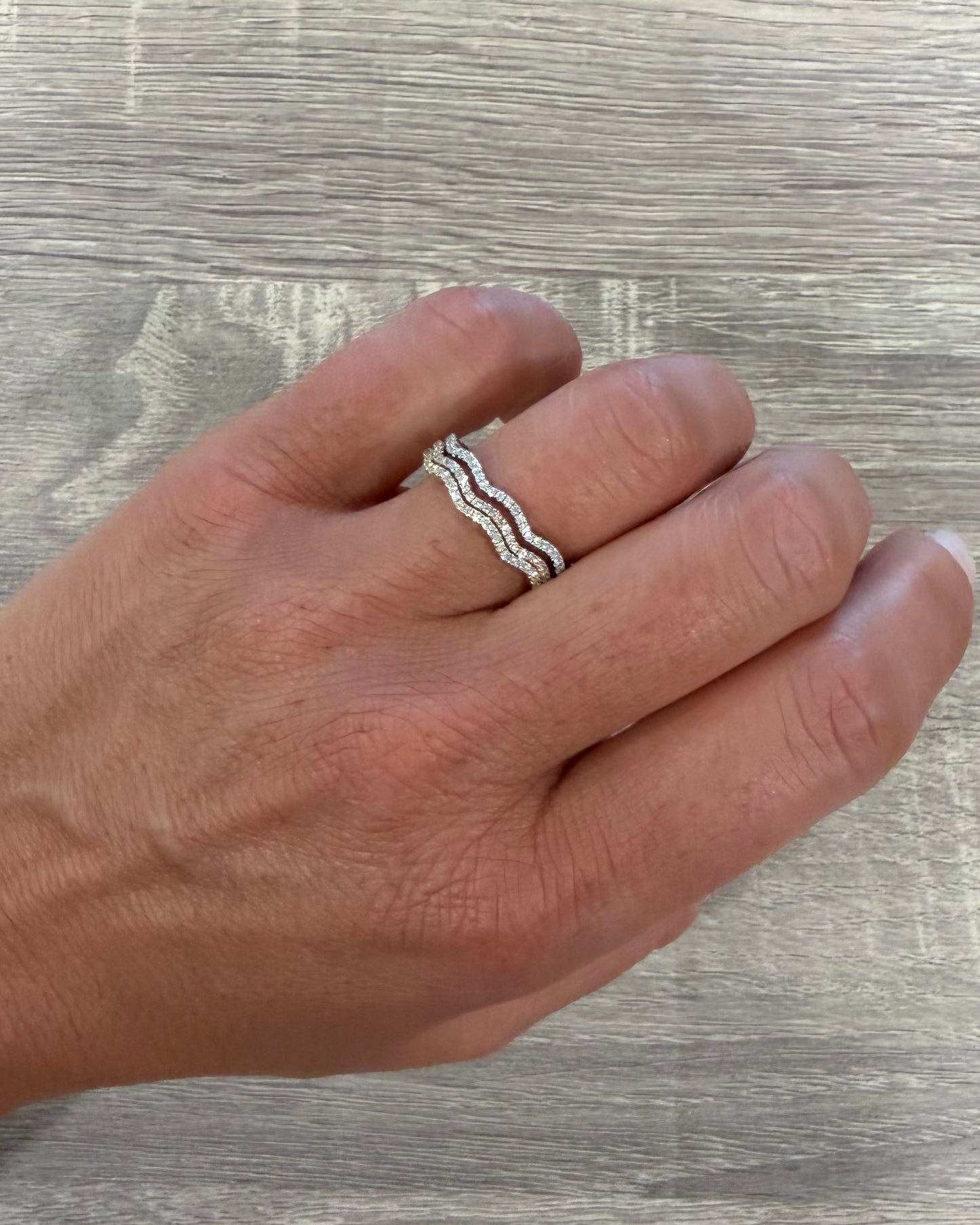 .36 cttw natural diamond 3 row wavy multi color ring