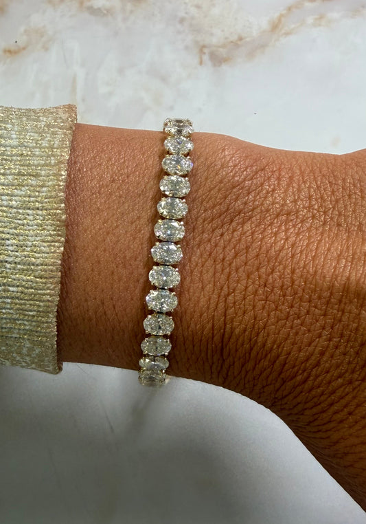 15.77 cttw yellow gold oval tennis bracelet