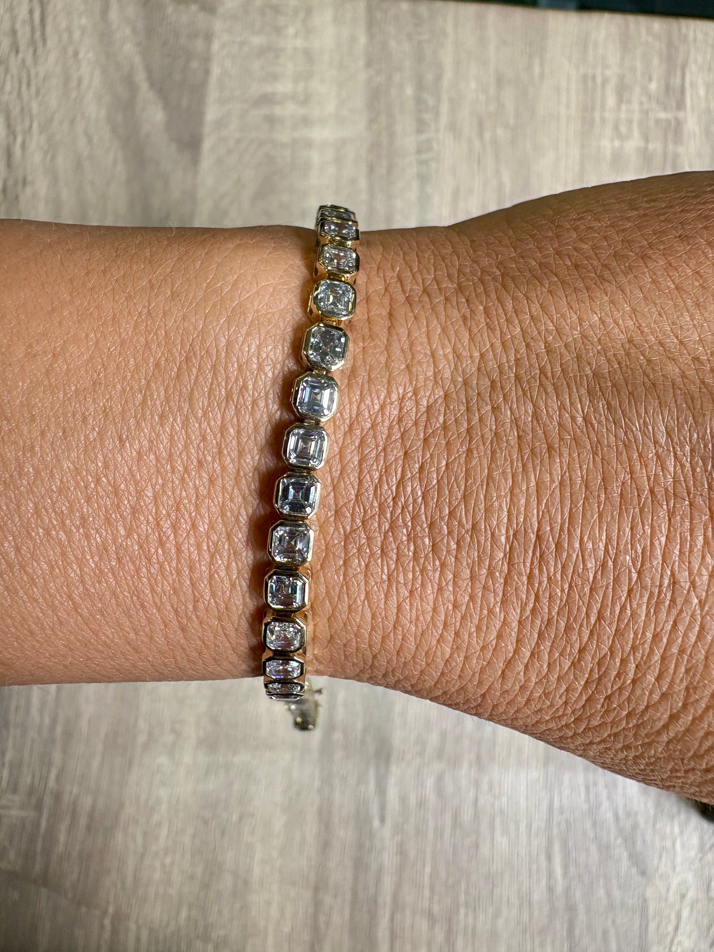 10 cttw Bezel Asscher Tennis