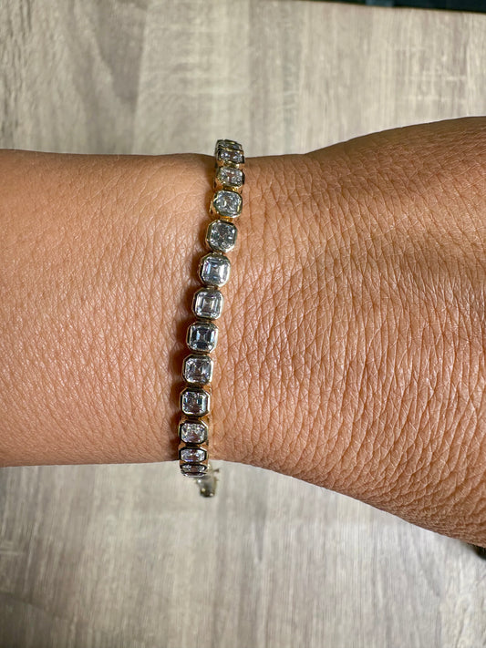 10 cttw Bezel Asscher Tennis