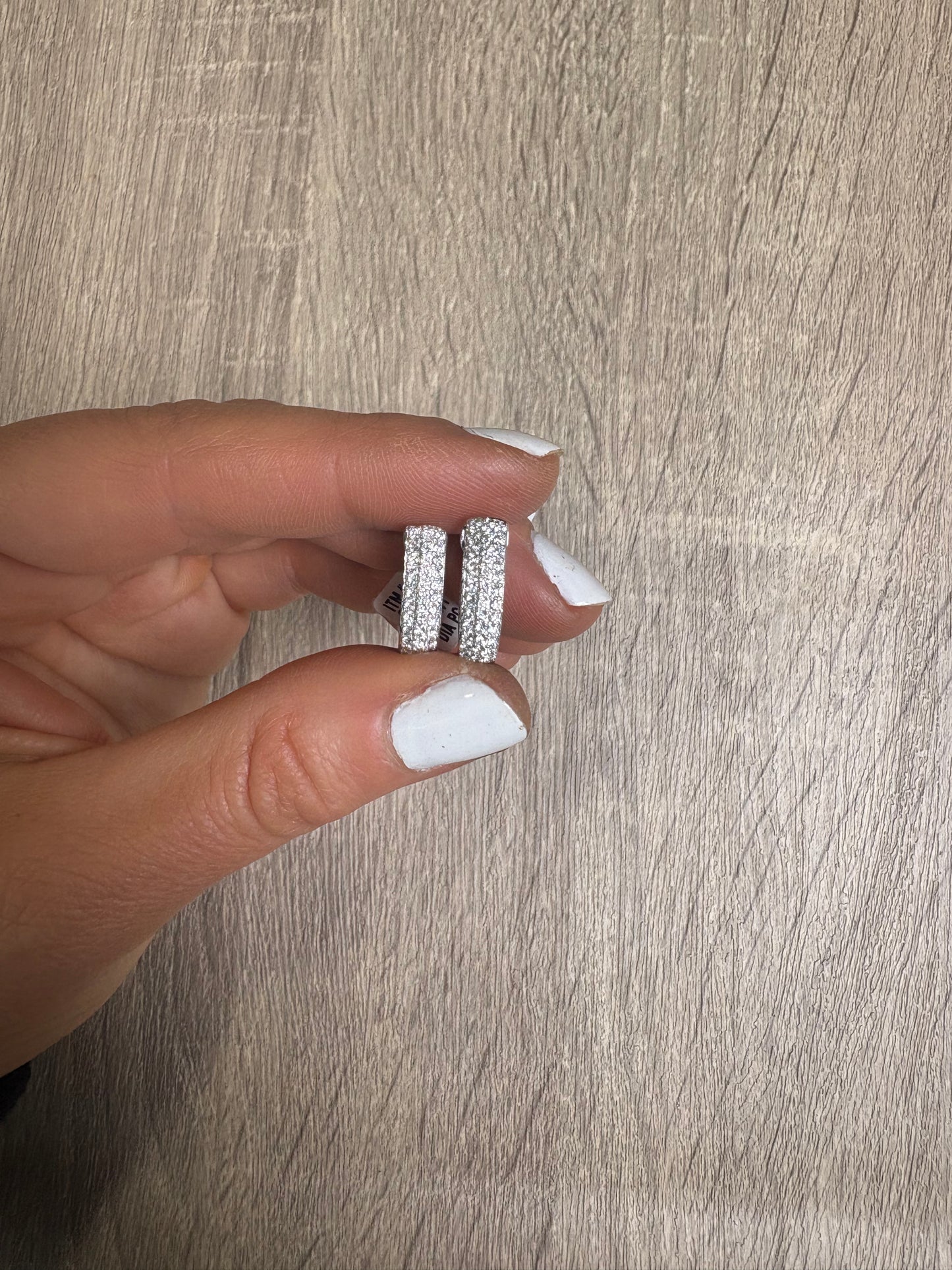 1.18 cttw Pave Huggies