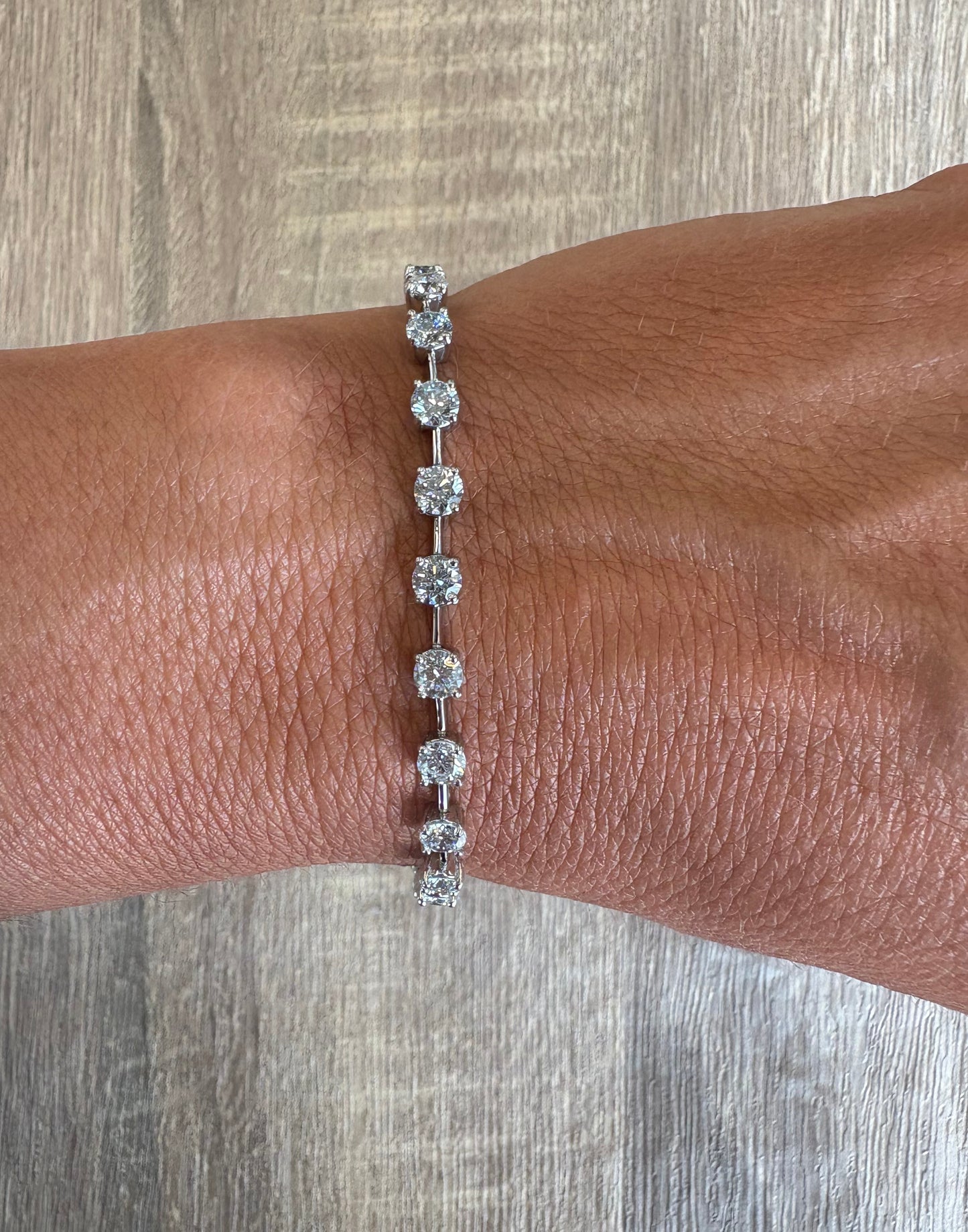 6.24 cttw diamond station tennis bracelet