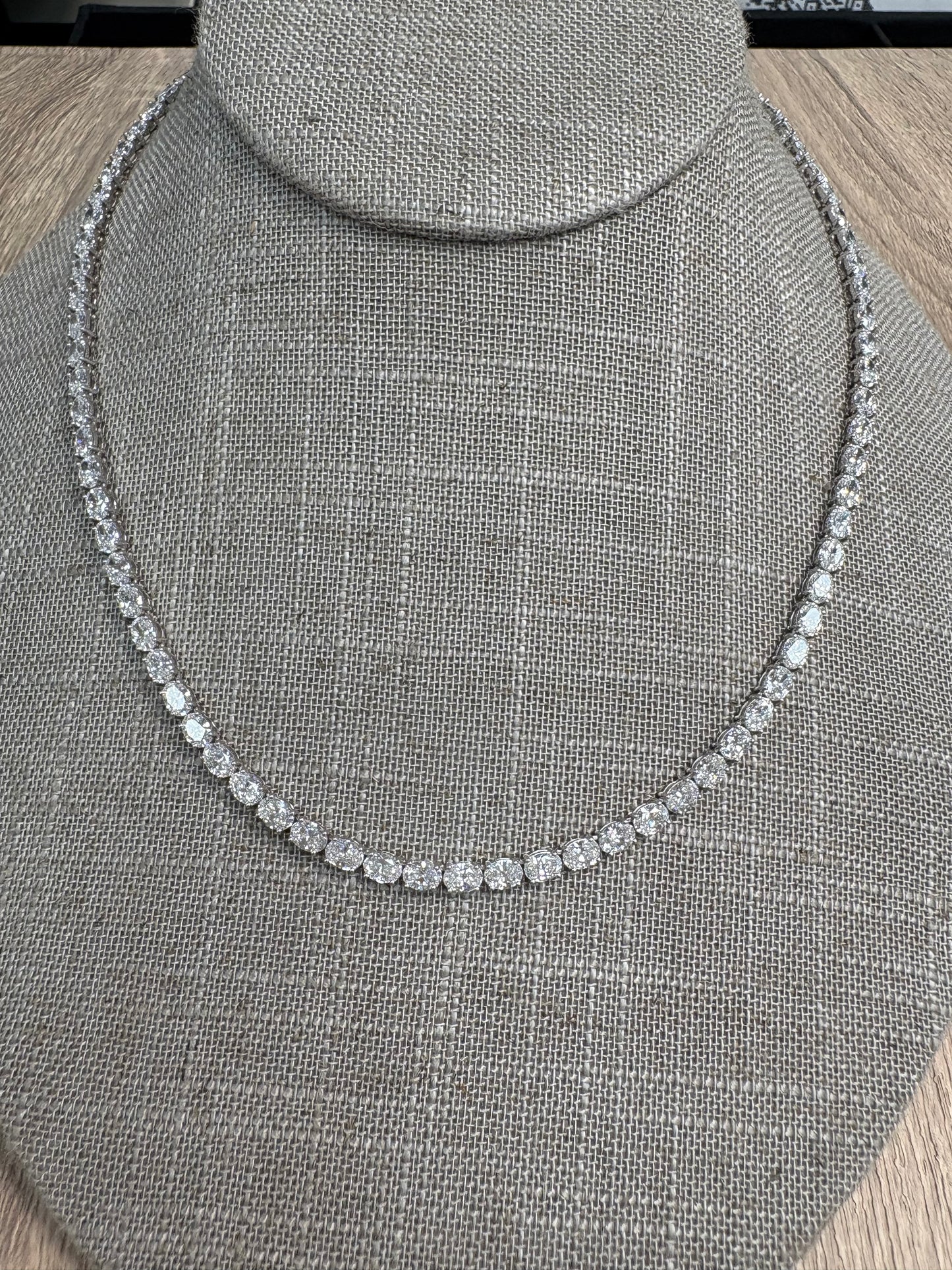 18.77 cttw Oval East West Tennis Necklace