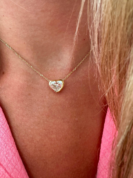 2 ct bezel heart necklace